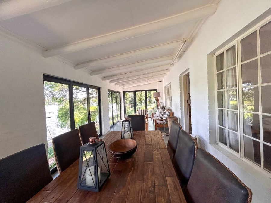 4 Bedroom Property for Sale in Lindequesdrif North West